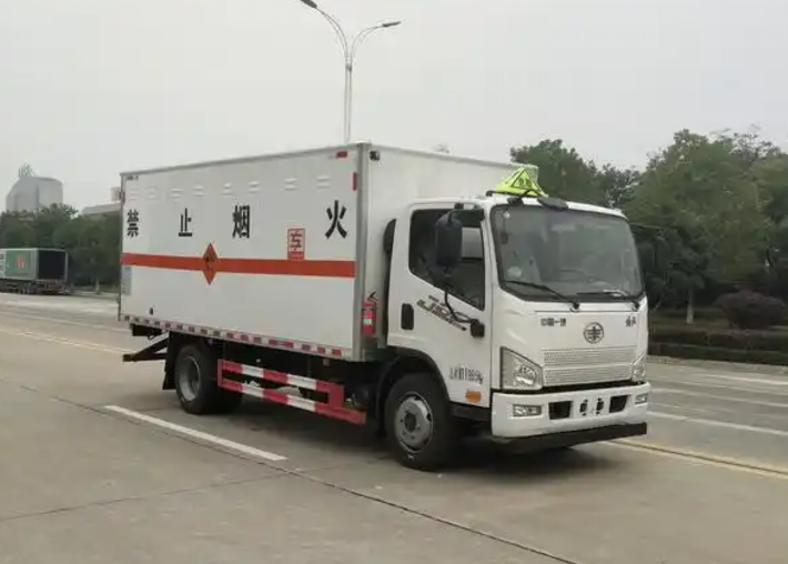 大新爆破器材运输车可以上高速吗？